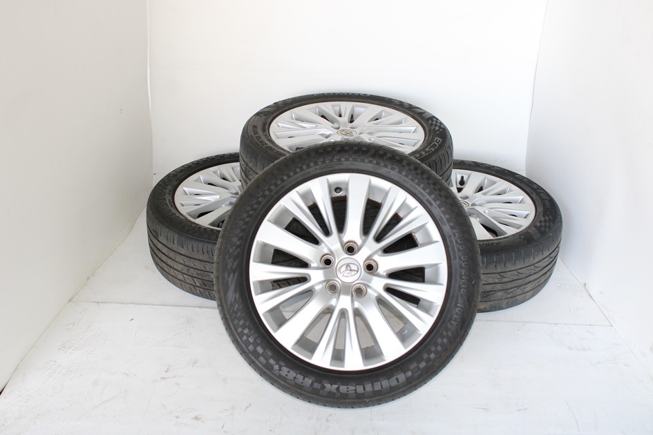 18" TOYOTA 5X114.3 OEM 5 LUG WHEELS ( 52 )