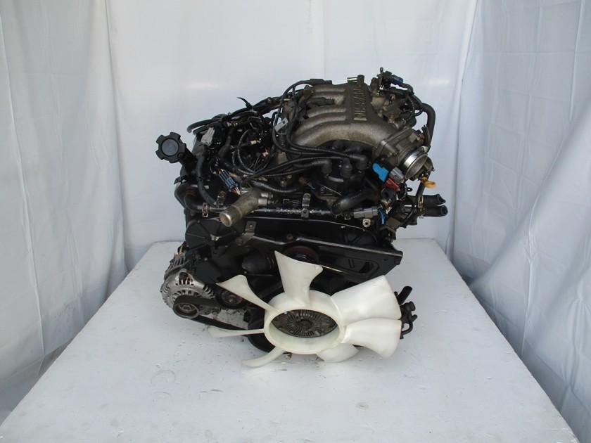 JDM 1999-2000 NISSAN QX4 3.3L V6 ENGINE ( VG33.ENG )