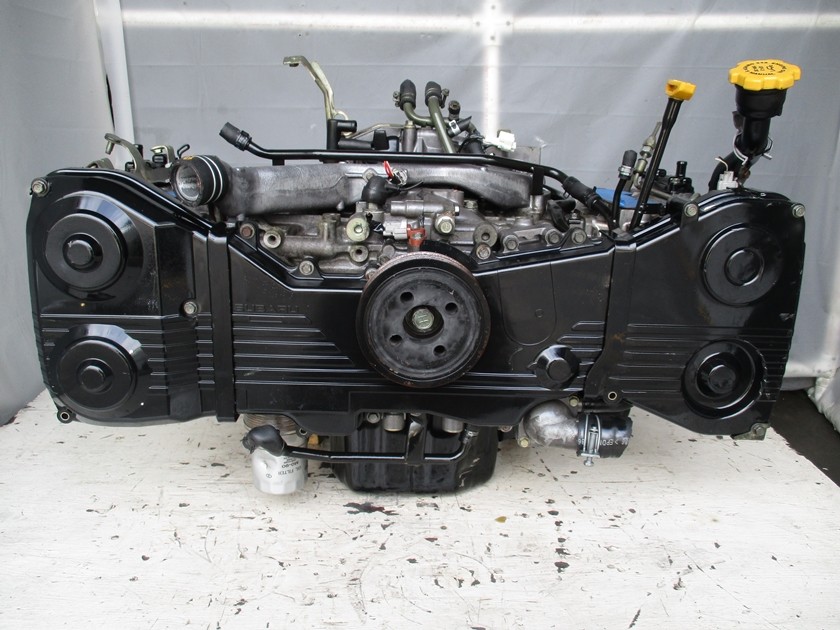 JDM 2002-2005 IMPREZA WRX 2.0L DOHC TURBO NON AVCS EJ205 BARE ENGINE ONLY ( BARE BLOCK )
