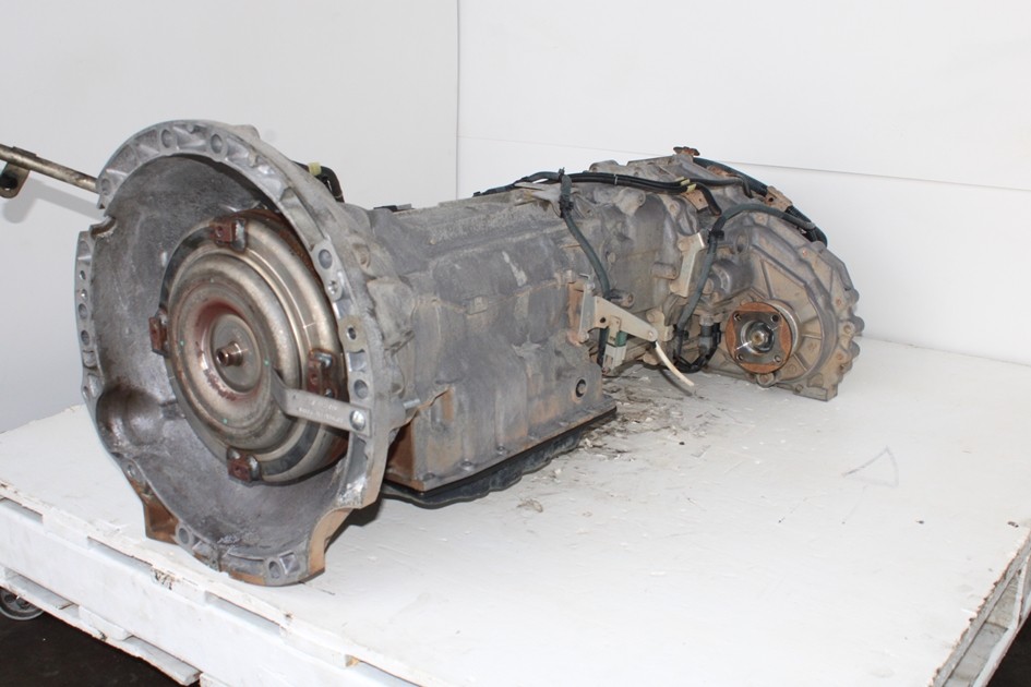 JDM 2008-2012 NISSAN PATHFINDER 4.0L V6 ALL WHEEL DRIVE TRANSMISSION ONLY ( VQ40.AWD.AT )